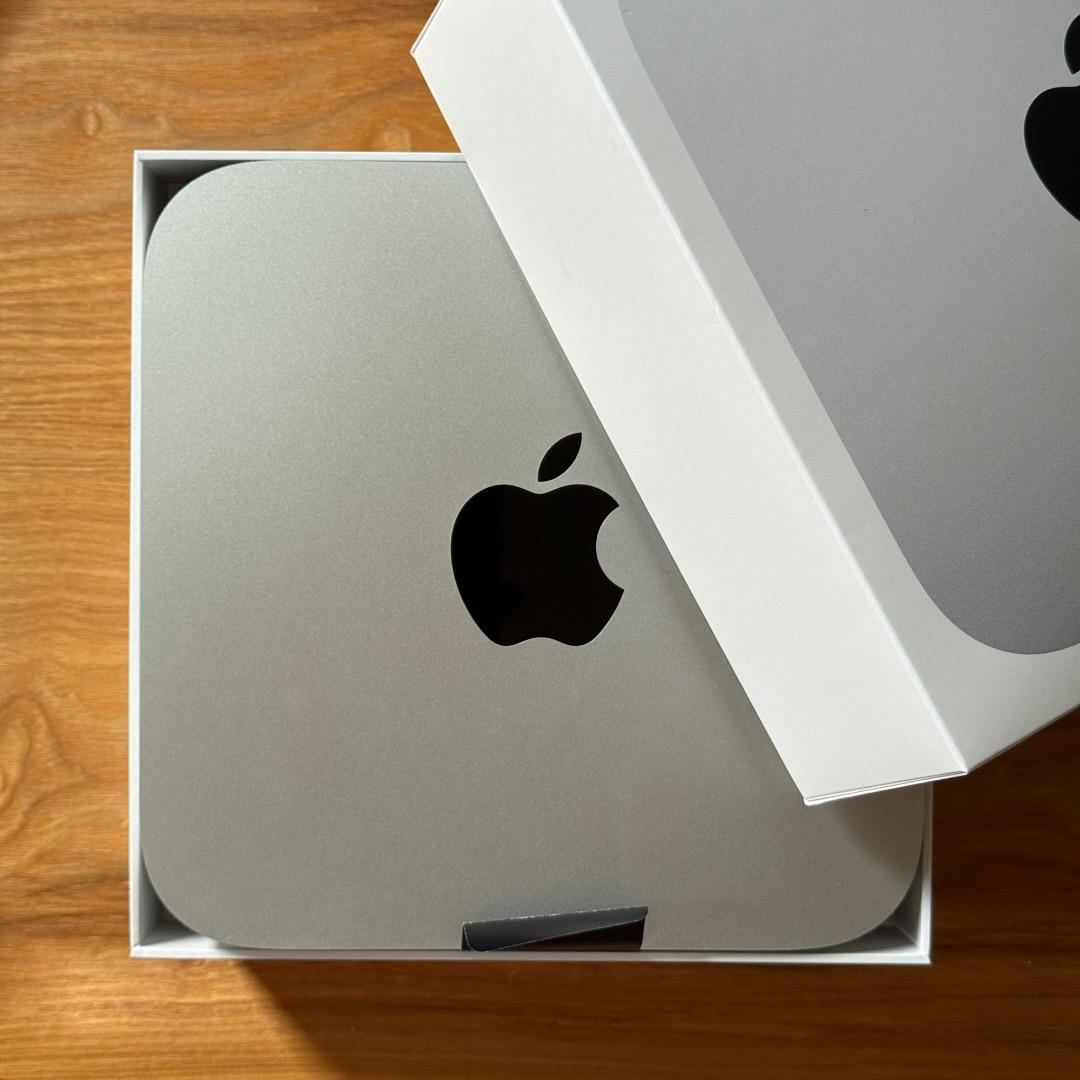 Apple Mac mini M2 2023 メモリ8GB / SSD256GB