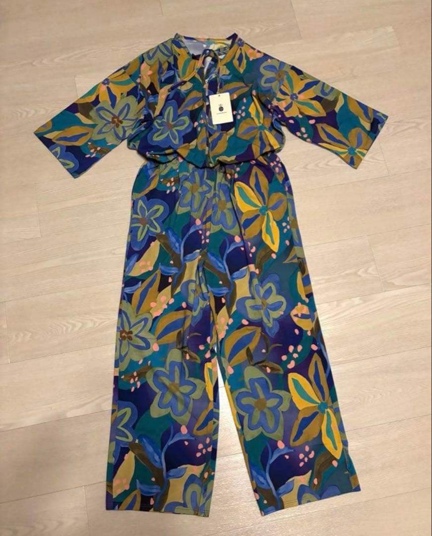 リンダワークス　オールインワン　モロッコブルー