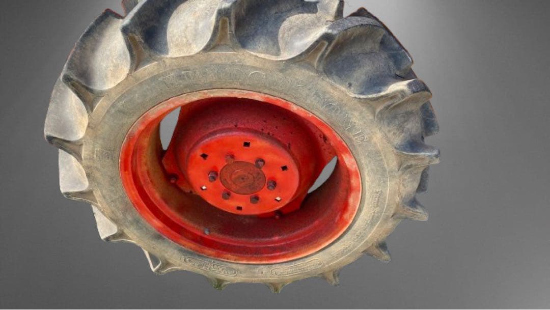 値下げ:（引取限定）クボタ L2601トラクター 耕運機付き