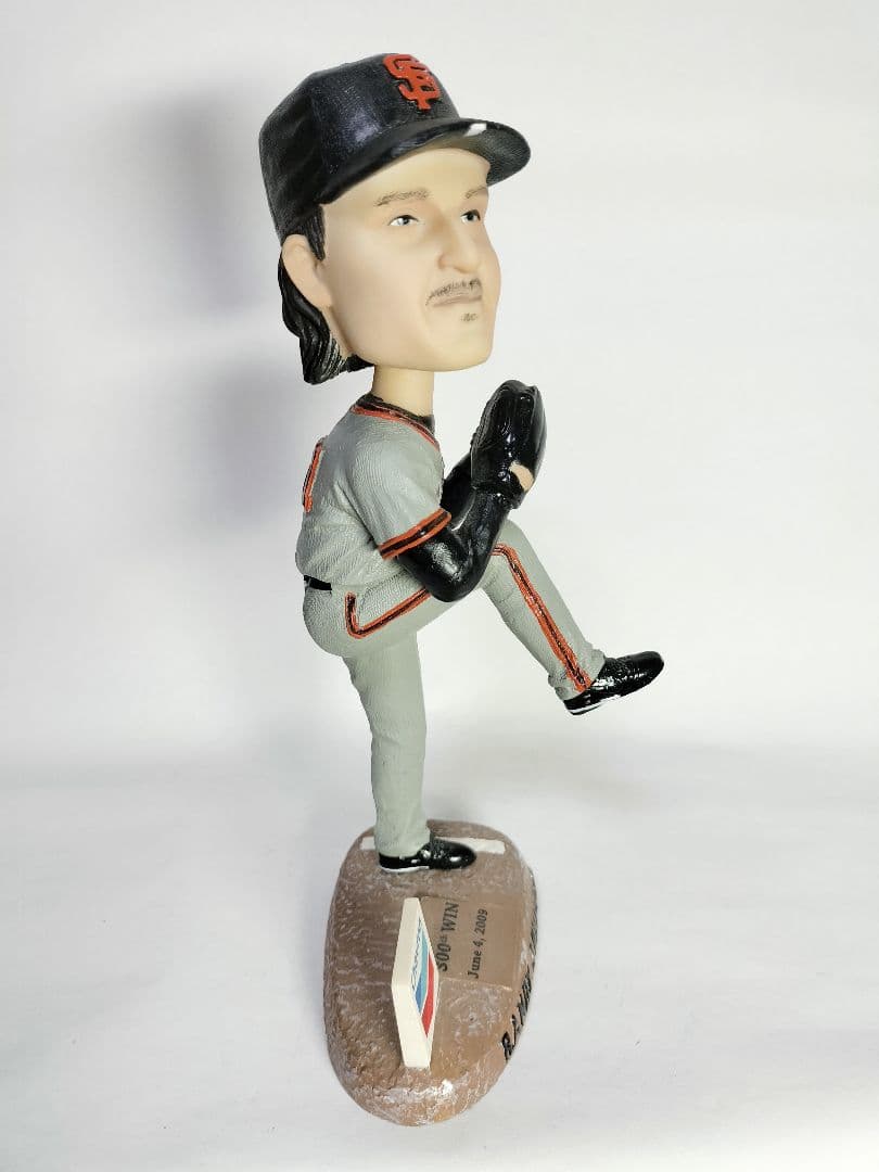 ランディ・ジョンソン／”300勝” ボブルヘッド人形 (2009／ジャイアンツ)