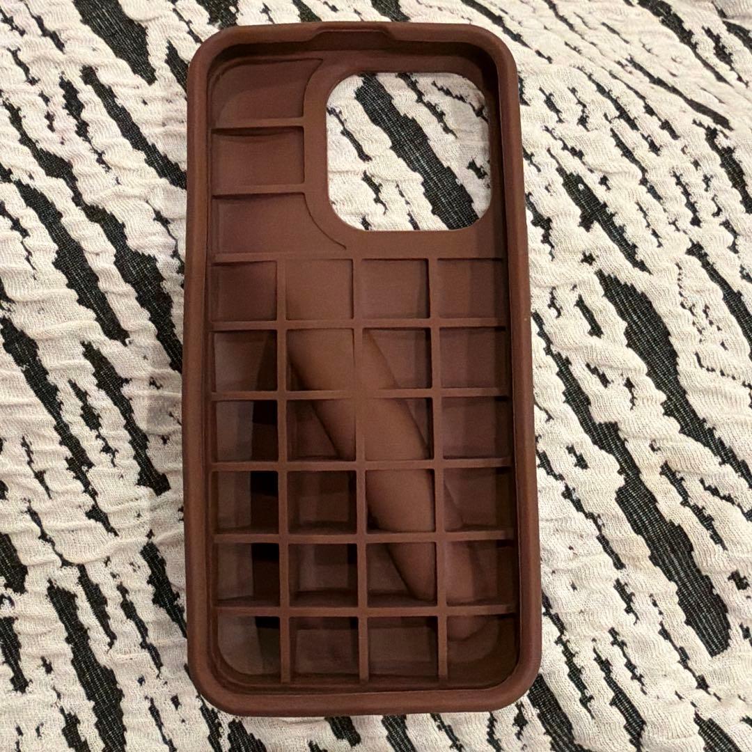 rrr　新品　未使用iphone15pro rhode リップケース