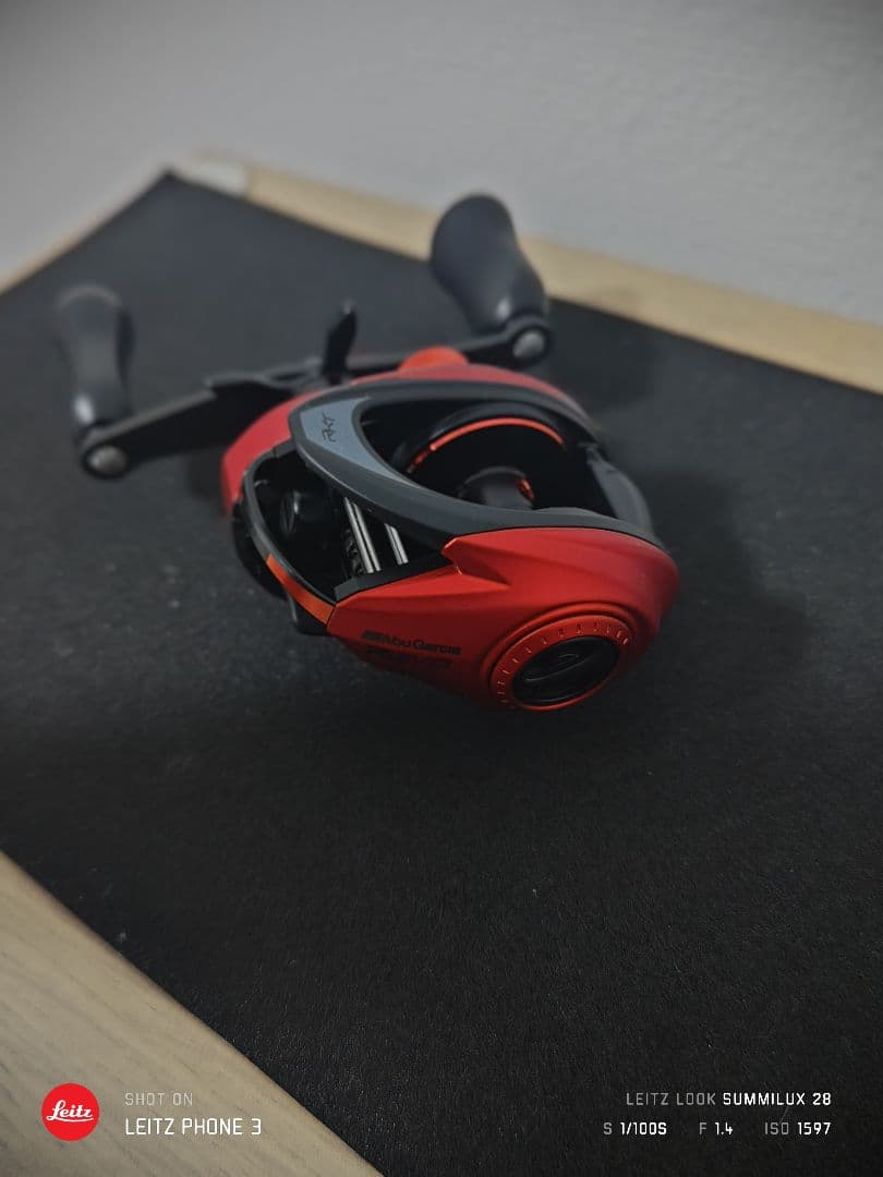 レボ5ロケット　右