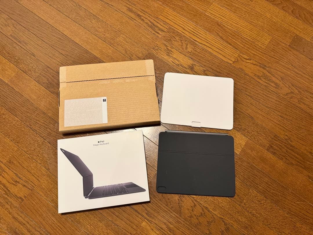 13インチ M3 iPadAirマジックキーボード Black