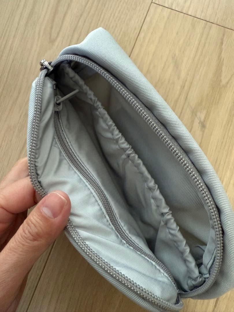 ふぅ様エルゴ　オムニブリーズ　抱っこ紐　パールグレー