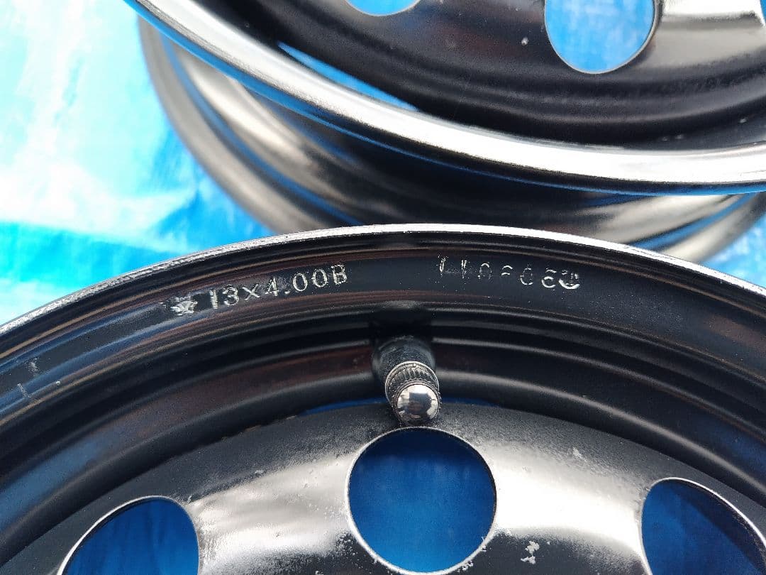 155/70R13【2/2】スタッドレスタイヤ、スチールホイール付、2本分割