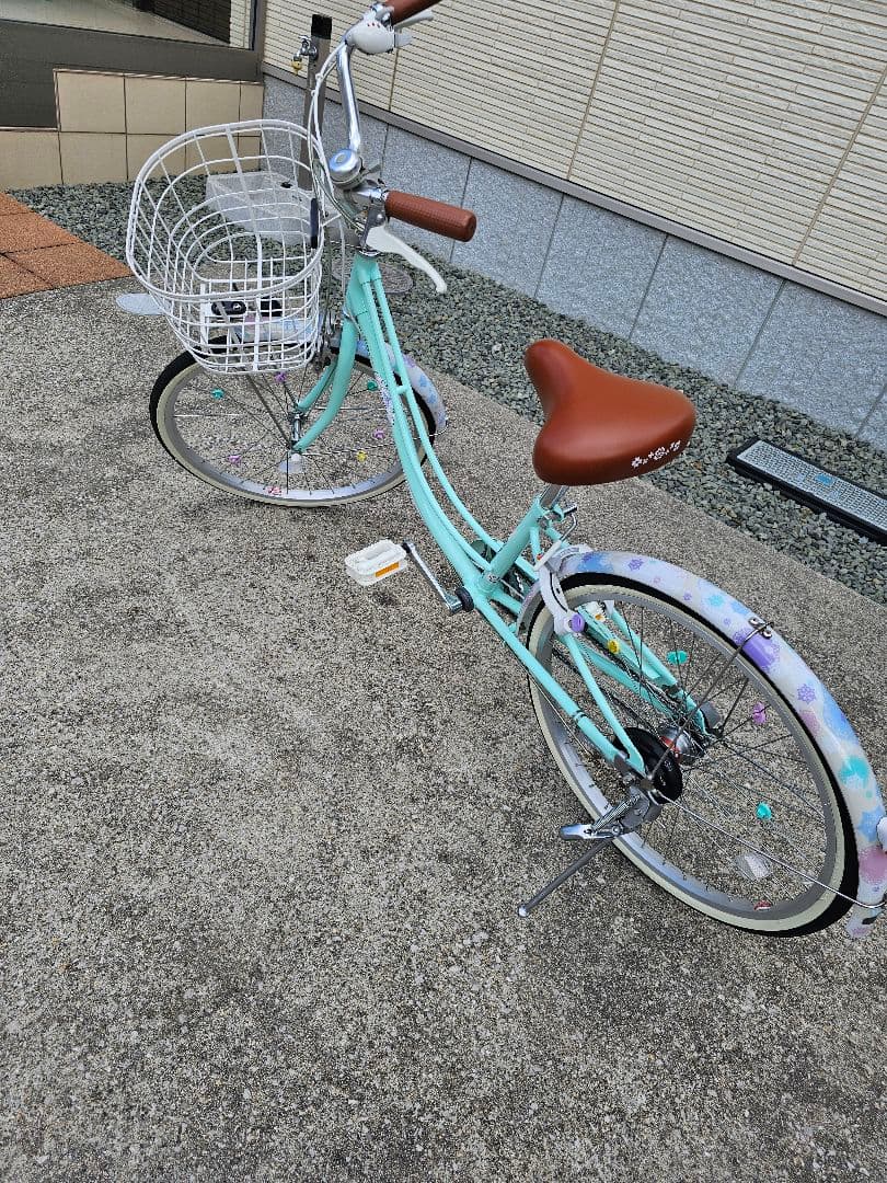 秋田市限定　２２インチ自転車 ブリジストン　リコリーナ　ミントグリーン