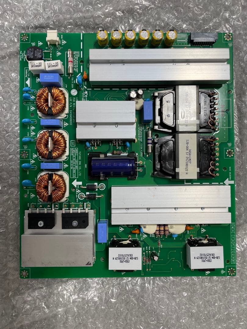 LG UltraFine 5Kモニター 27MD5KA Logic board