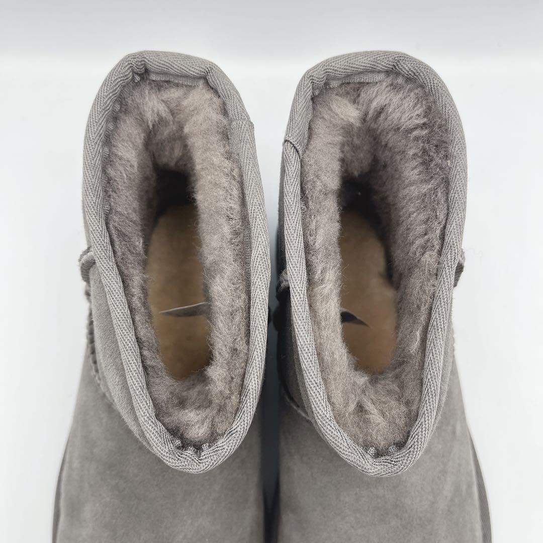 UGG CLASSIC MINI II ムートンブーツ【23cm】