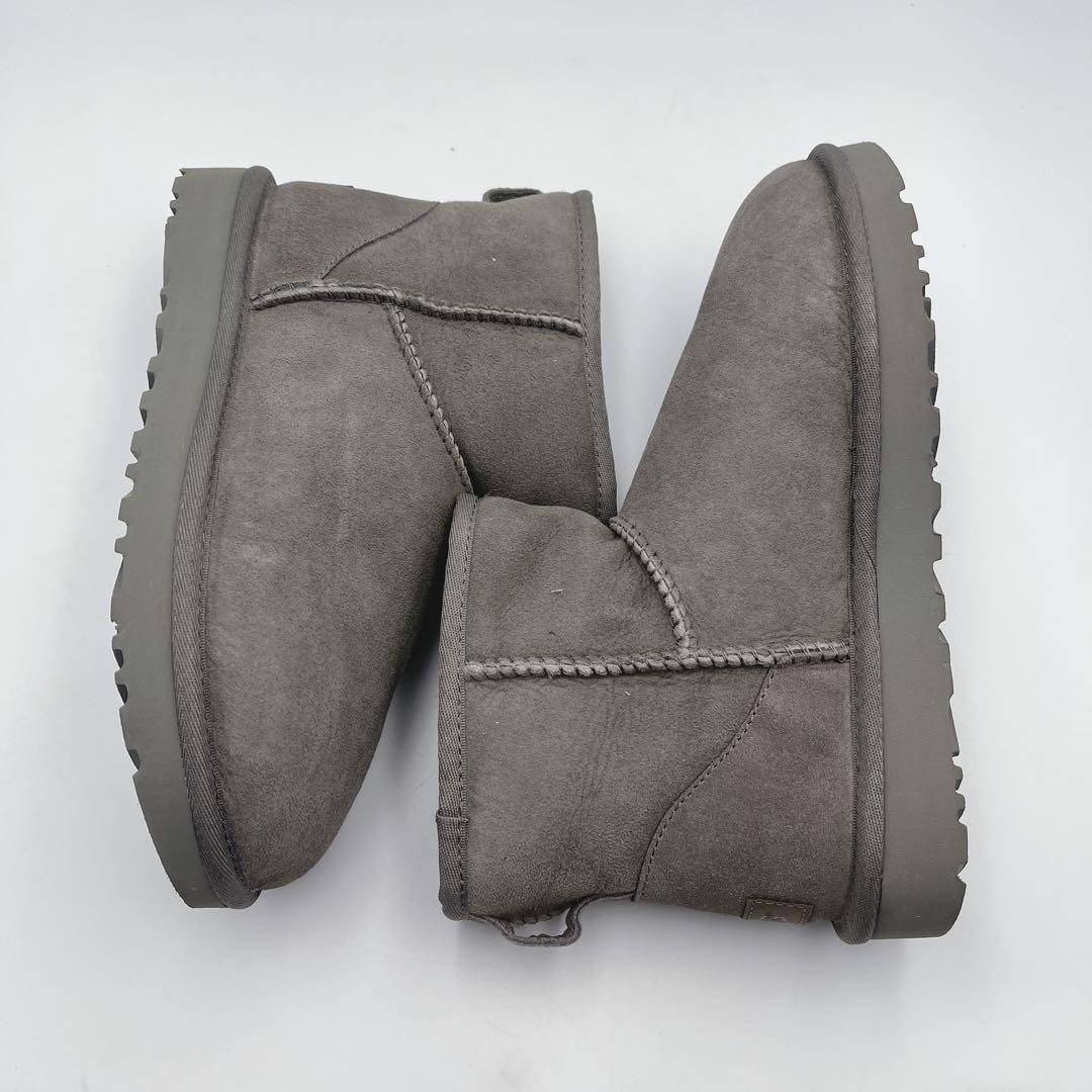 UGG CLASSIC MINI II ムートンブーツ【23cm】