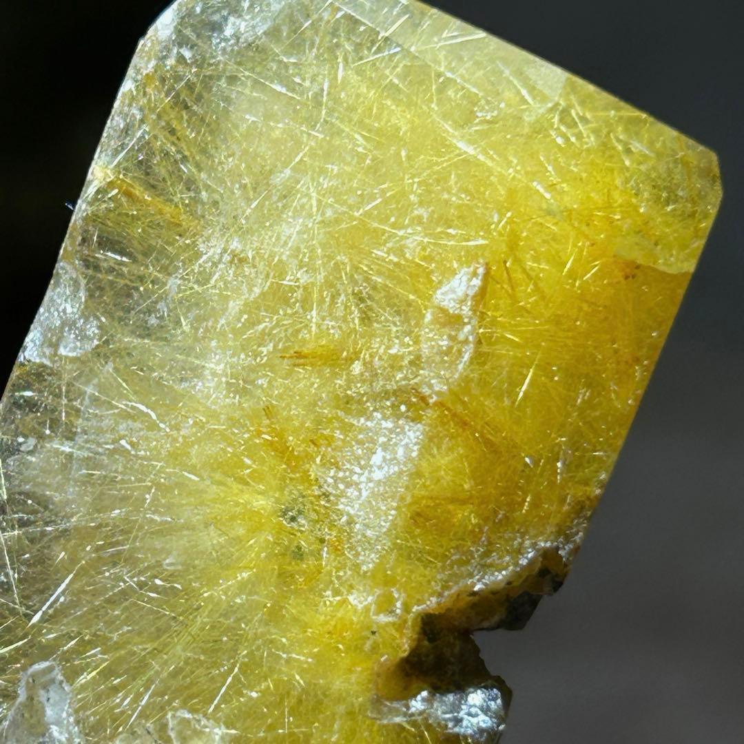 ☆別格高級品！福財大黒秘宝②！ガーデン！太陽　タイチン　ゴールド　ルチル　六角柱