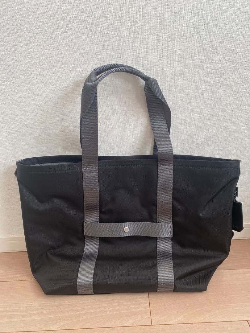 TUMI トートバッグ ブラック 未使用