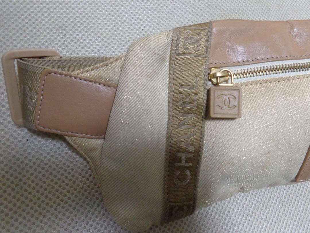 CHANEL　シャネル　ココマーク　ウエストバッグ