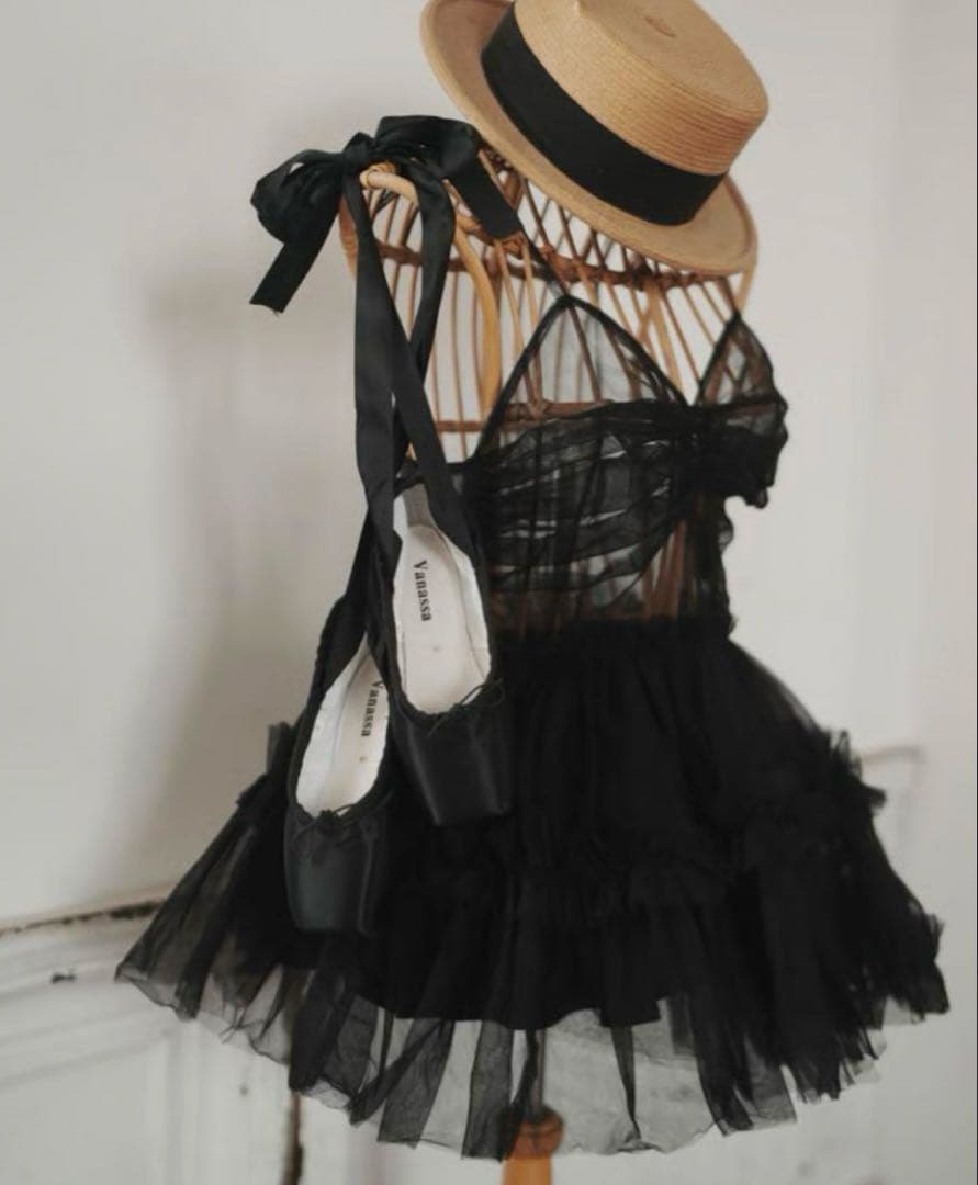 Treat Ürself チュールトップス ブラック