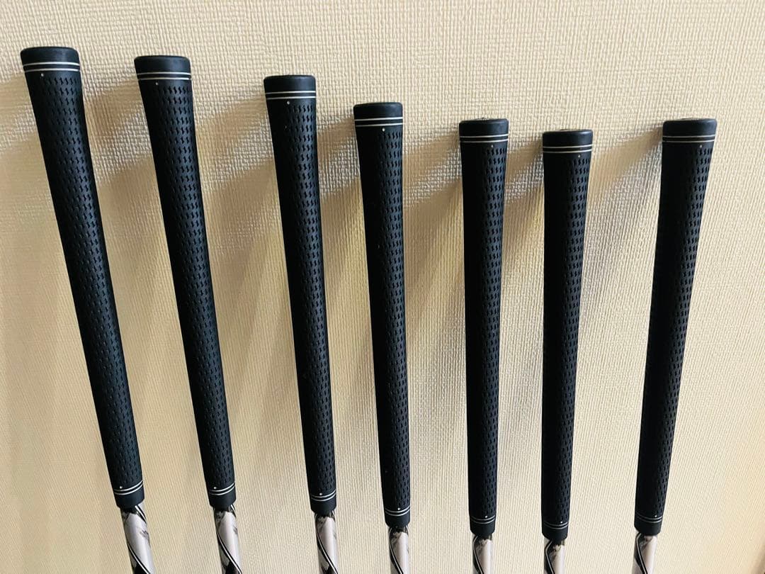 TOURSTAGE V6000 アイアン 7本 ドライバー５番ウッドFLEX R