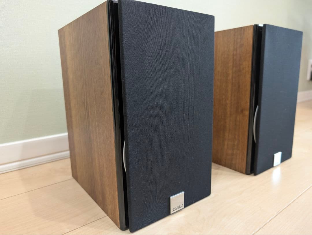 DALI Zensor1 ライトウォールナット　2本