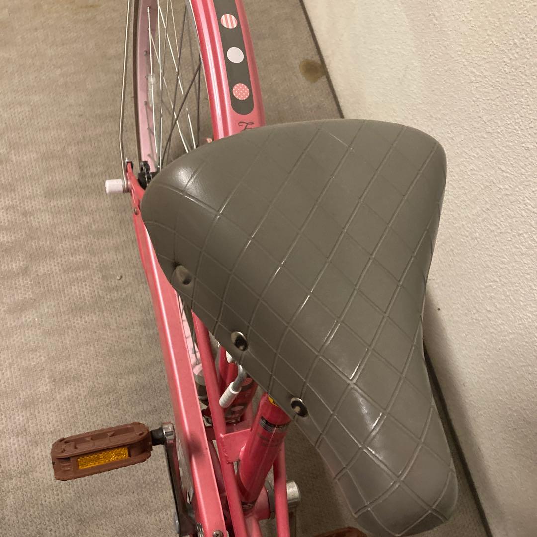 ピンクシティサイクル 自転車　子供用　女の子　24インチ　ヘルメット付き