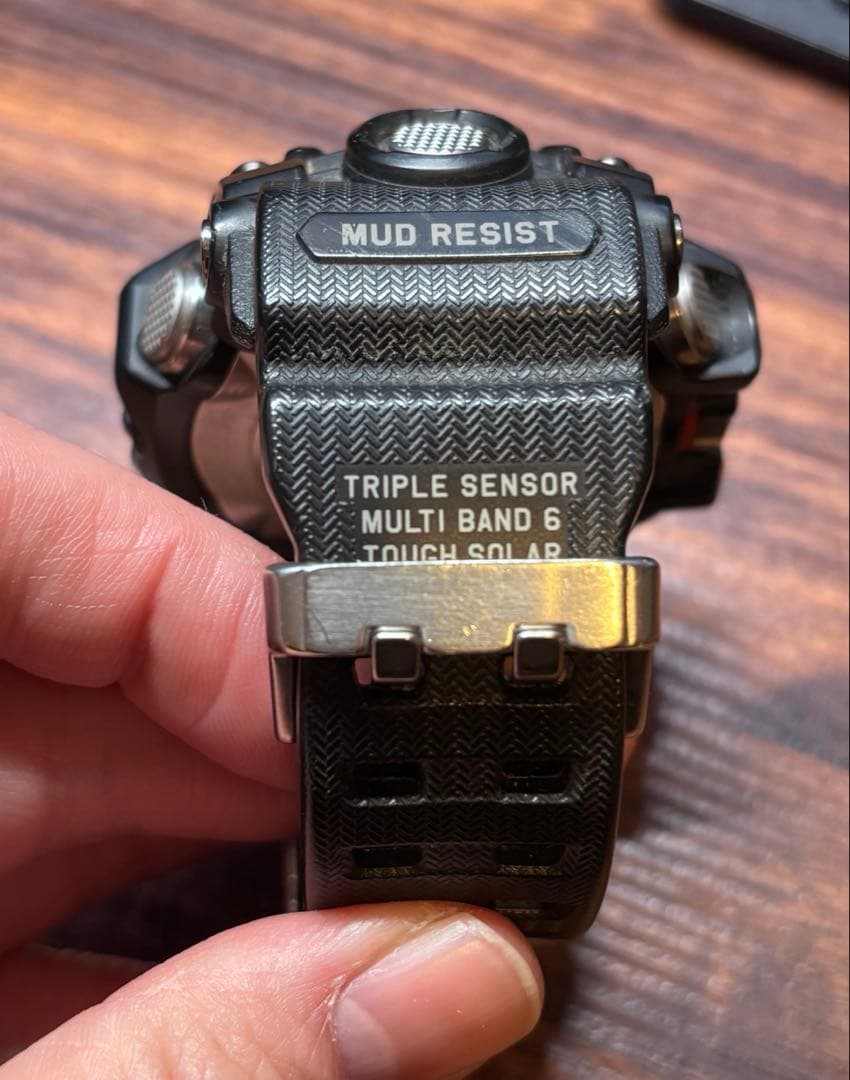 カシオGーSHOCKマッドマスターGWGー1000 電波ソーラー