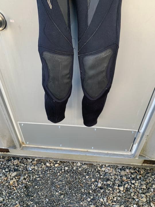 オニールセミドライ。3ミリ5ミリ。XL