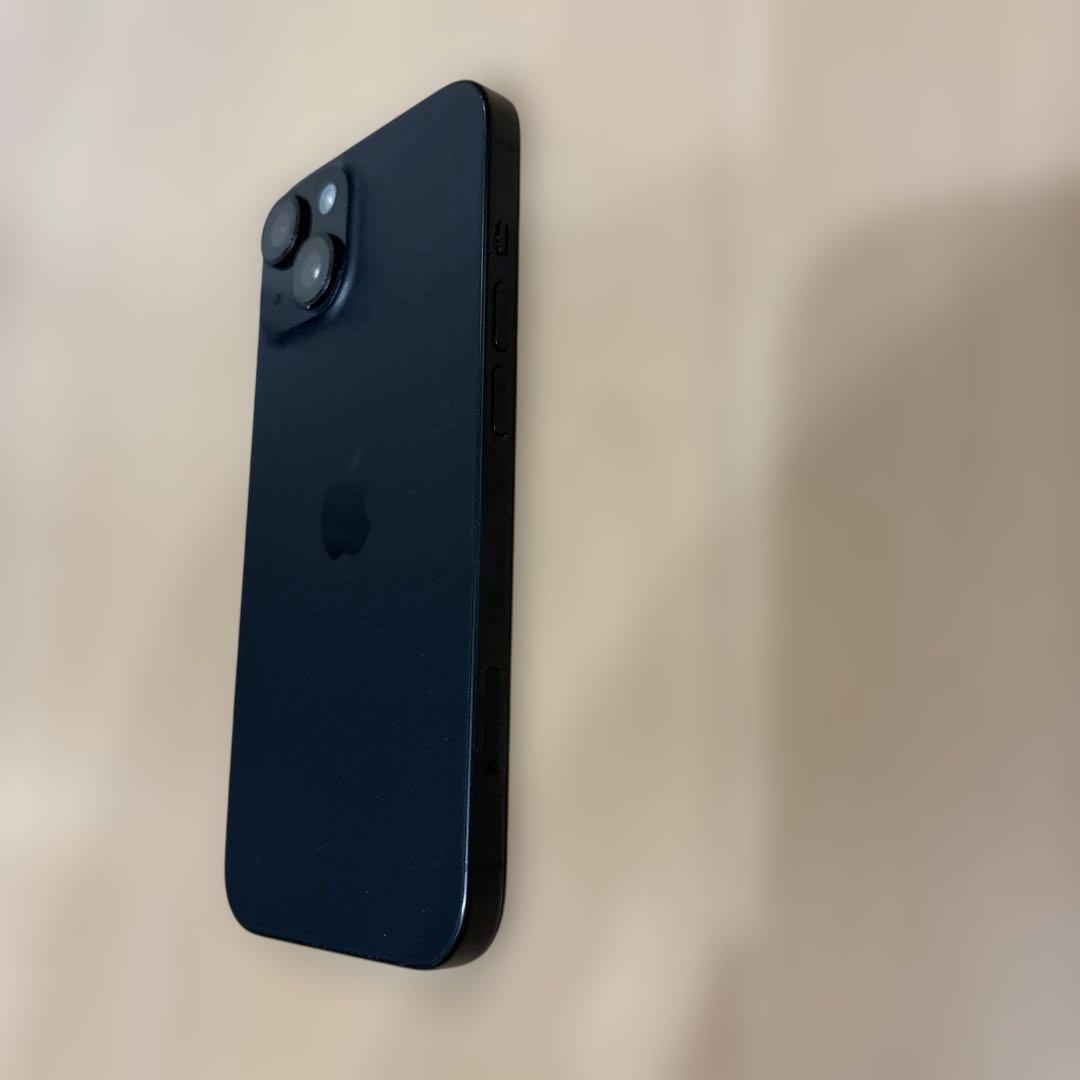 純正バッテリー残量86％　iPhone15 128GB ブラック