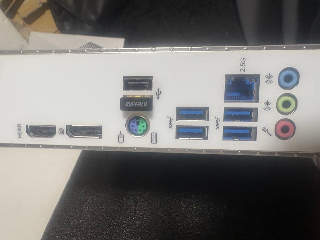 ASRock B550M PRO RS マザーボード