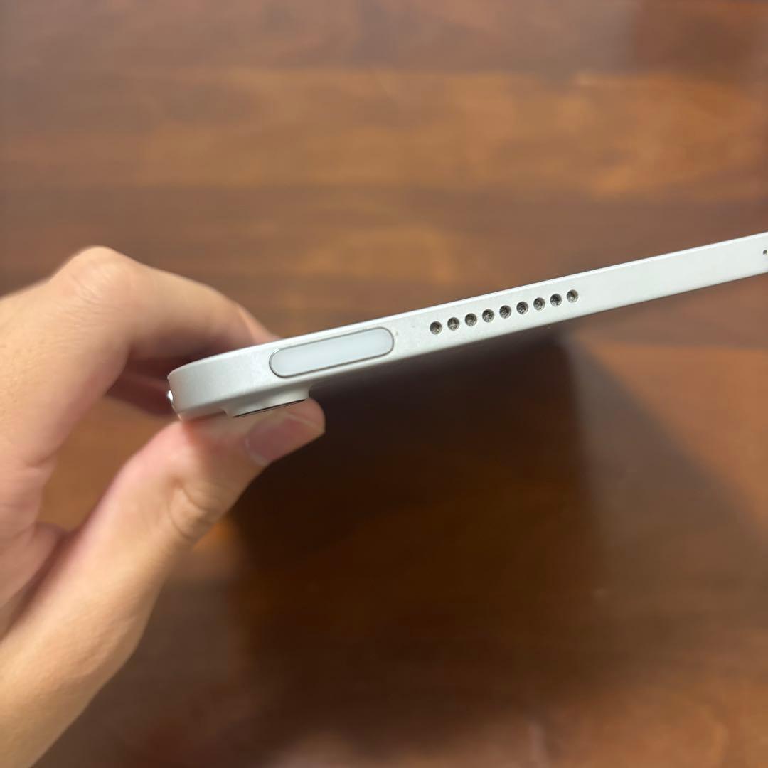 iPad Air 第4世代 64GB （液晶不良、ジャンク品）