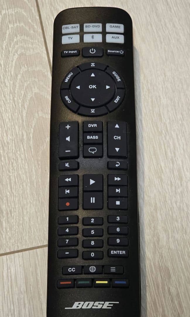 Bose Solo 5 TV sound system サウンドバー リモコン付