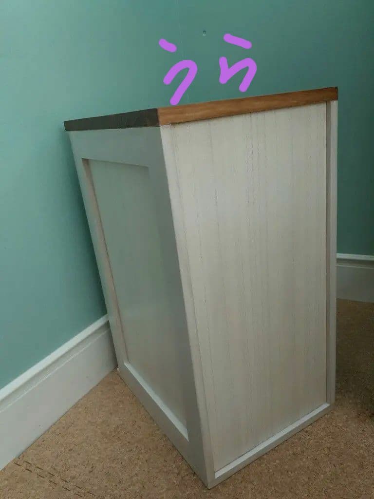 新品未使用　白いチェスト　木製　 5段