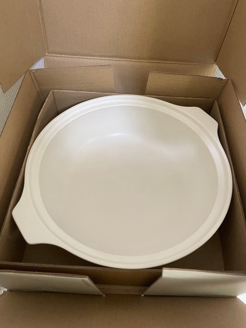 【新品未使用・箱付】KAKOMI 直火土鍋 2.5L ホワイト