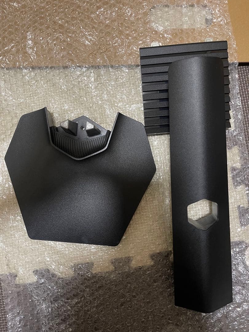 DELL S2422HG 165Hz湾曲ゲーミングモニタ