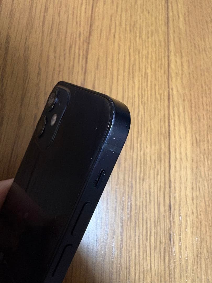 H*M様 【iPhone12 mini 本体】傷、割れあり