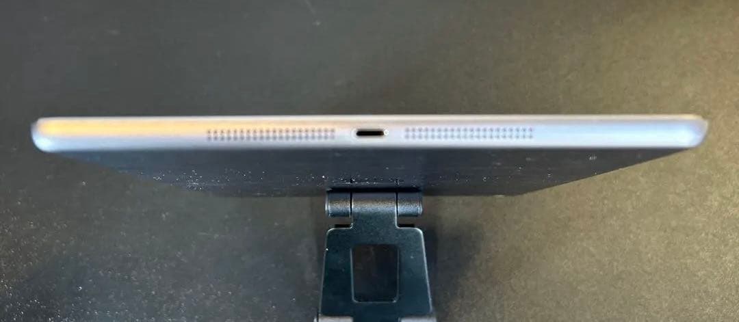 iPad Air MD787JA スペースグレイ　64G 12.5.7