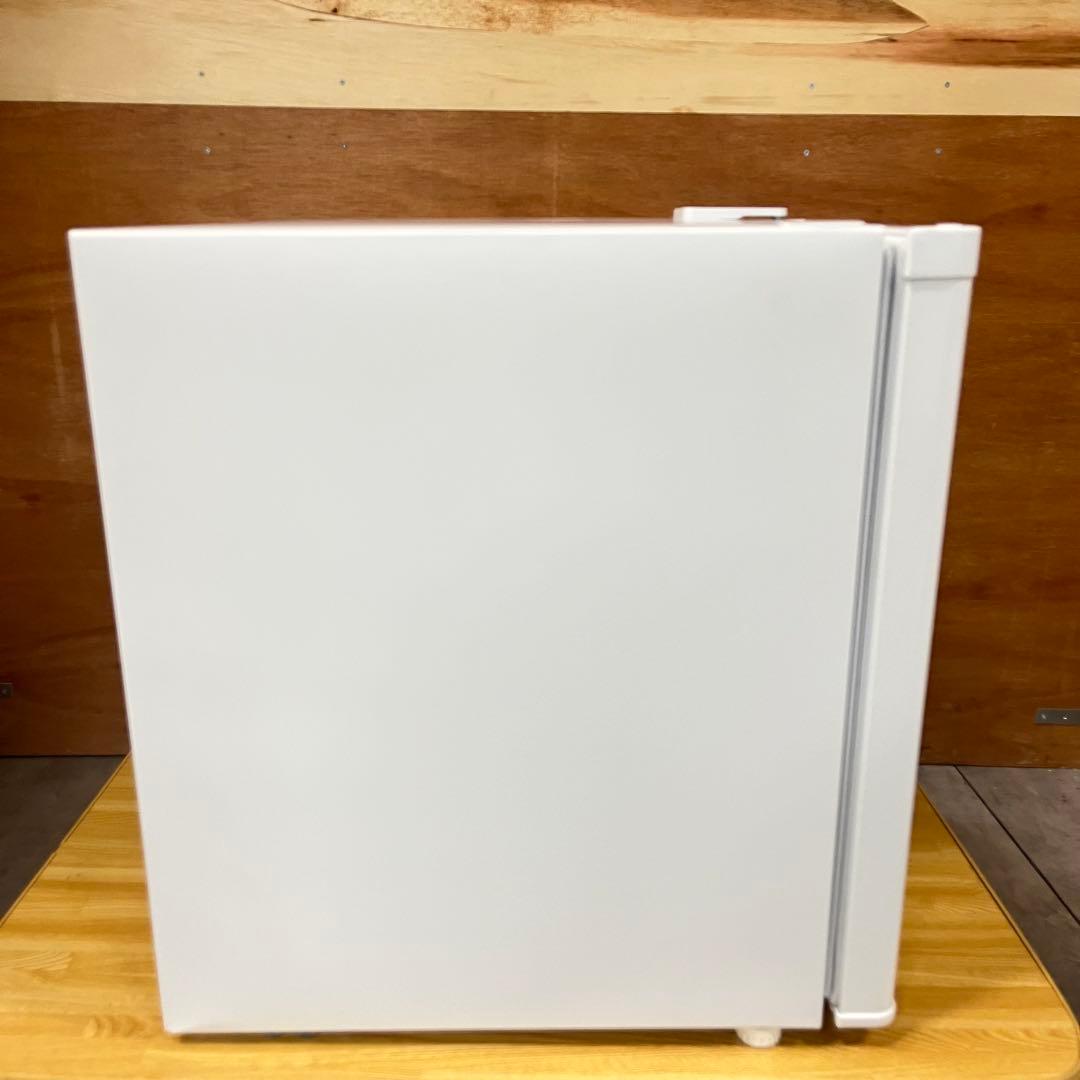 一都三県限定　配送設置無料　冷凍庫　Haier 2023年製　33L