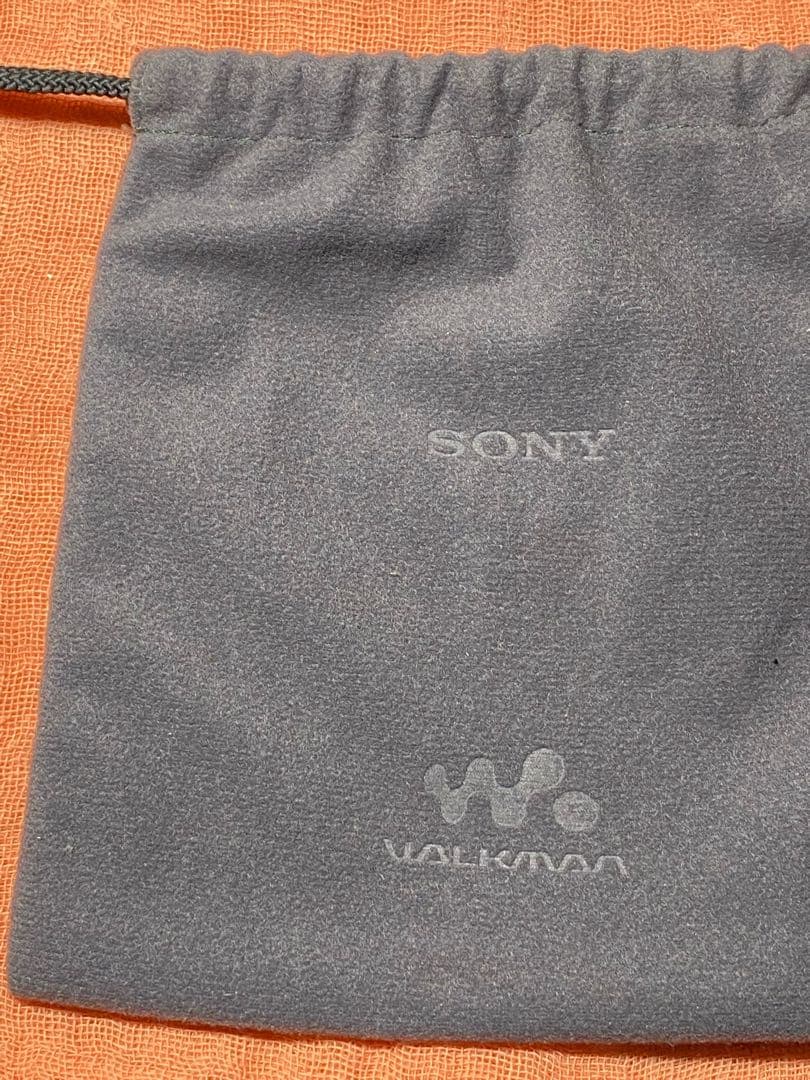 ソニー　カセット型ウォークマン　WM-GX822