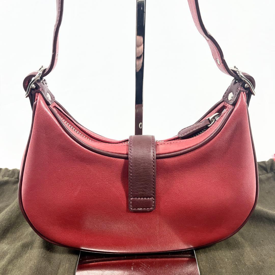 COACH ショルダーバッグ ホーボー ハーフムーン 斜め掛け レザー