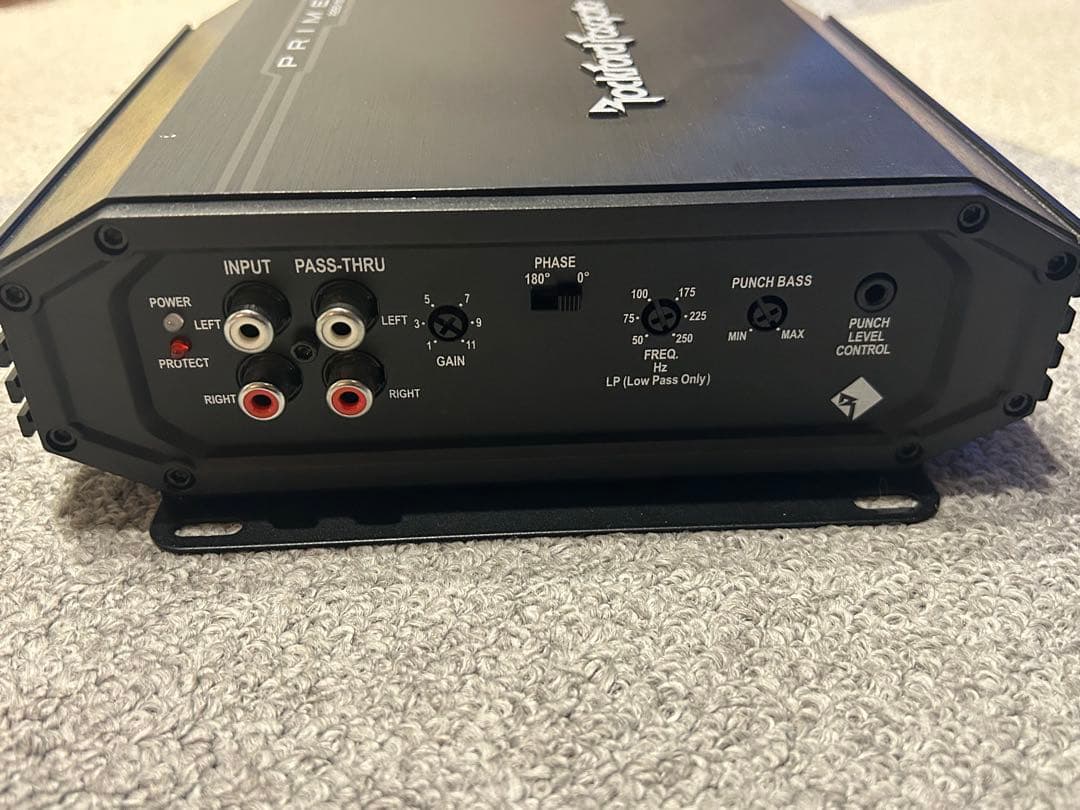 ロックフォード フォズゲート　パワーアンプ　R250-1D