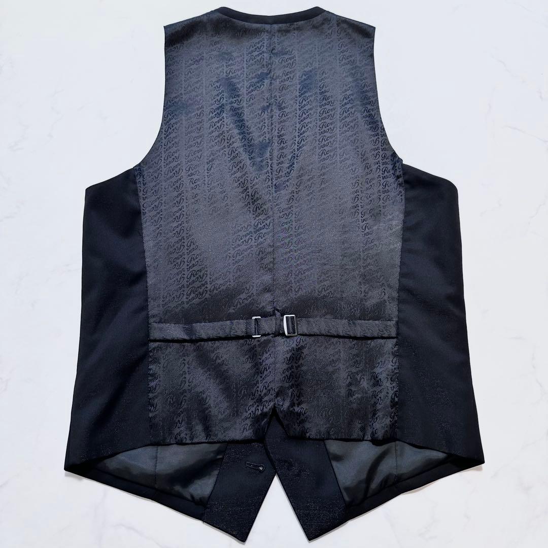 ロエン セマンティックデザイン スリーピース スカル ラインストーン 黒 A6