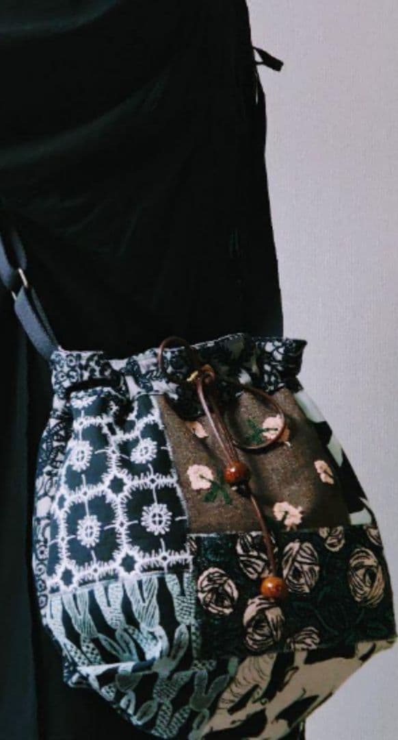 専用　新品ミナペルホネン ドローストリングバッグ foresttile　巾着