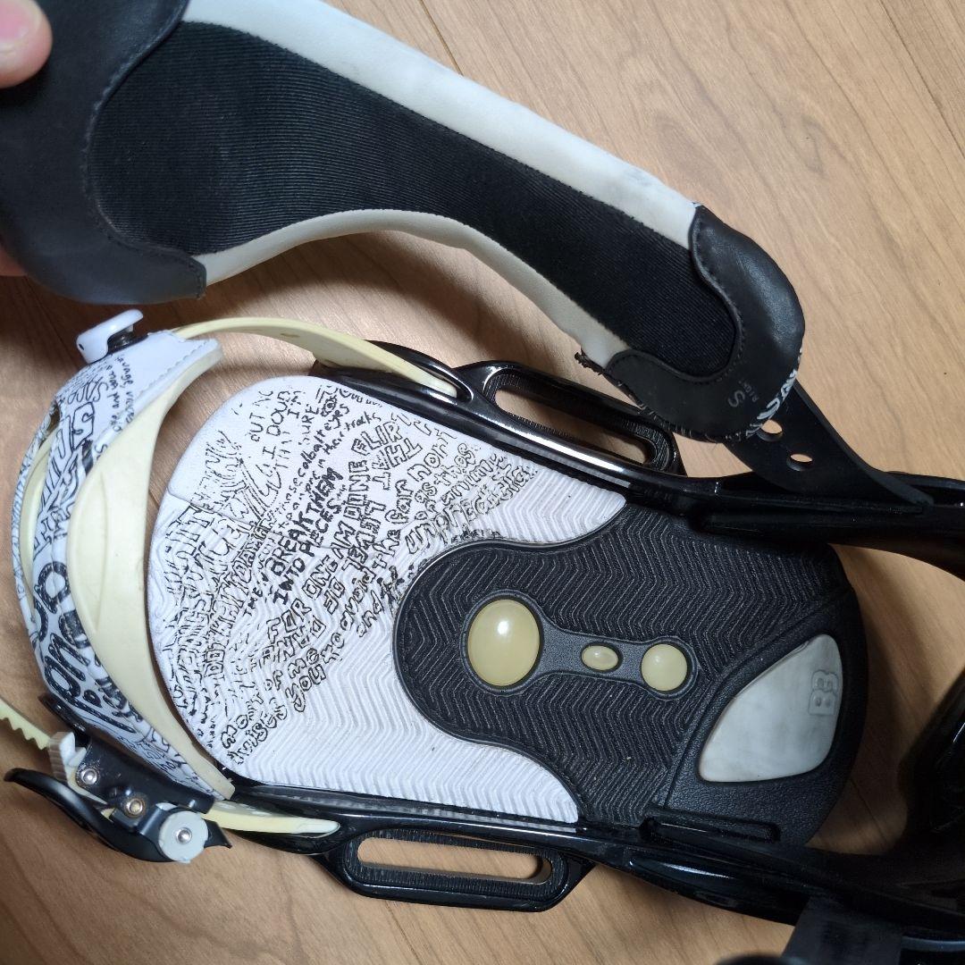 CARTEL スノーボードビンディング ブラック/ホワイト