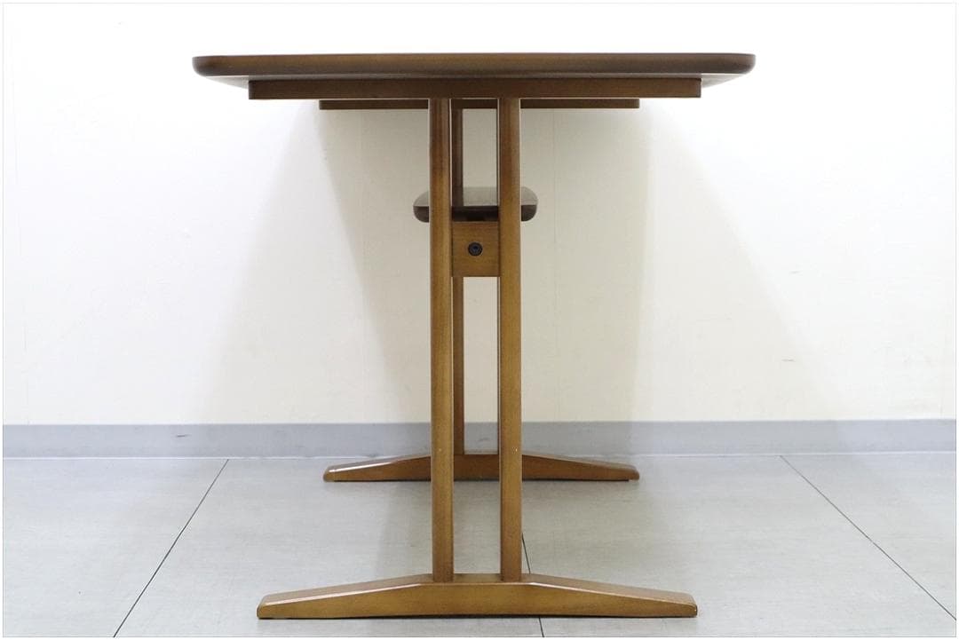 カリモク60 カフェテーブル1200 ウォールナット 食卓 机 テーブル