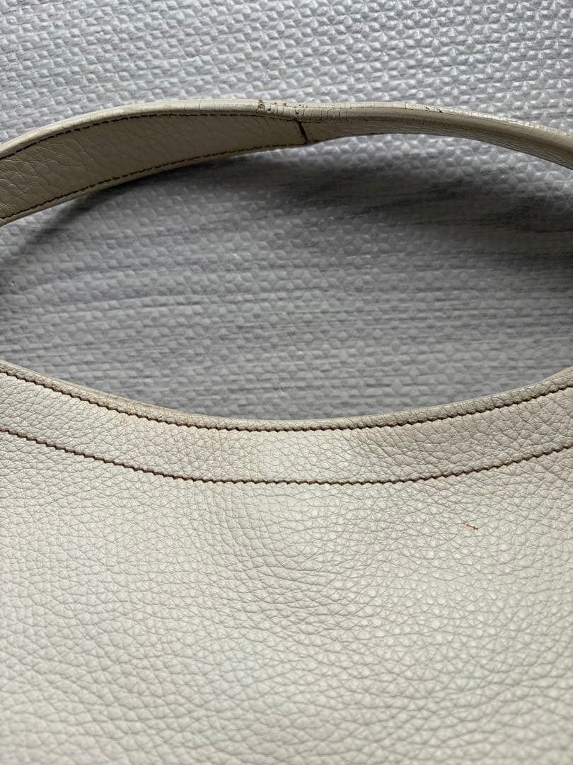 PRADA プラダ ヴィッテロダイノ レザー ワン ショルダー バッグ 白