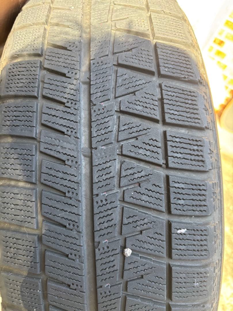 ブリヂストン　プリウス　アルミホイール　スタッドレスタイヤ　195／65R15