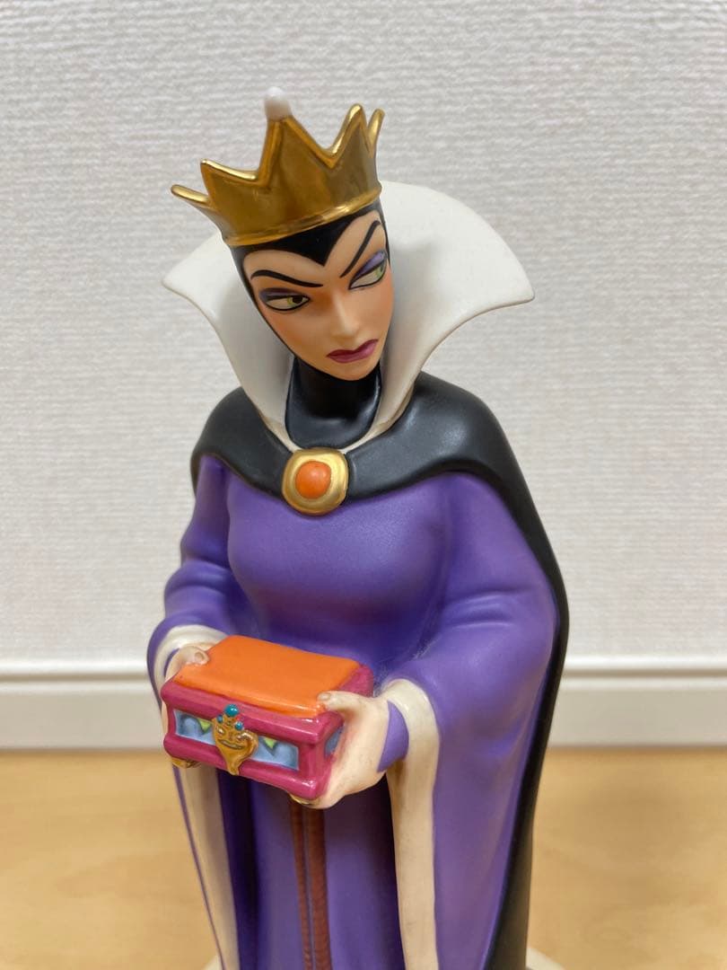 ディズニー WDCC 白雪姫 オブジェ　魔女 エビルクイーン　置き物