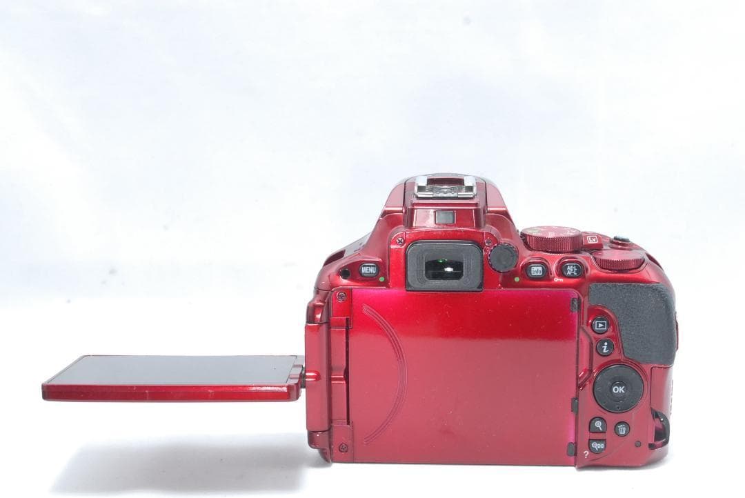 画像転送可能✨Nikon D5500 レッド　一眼レフ　　初心者　スタート