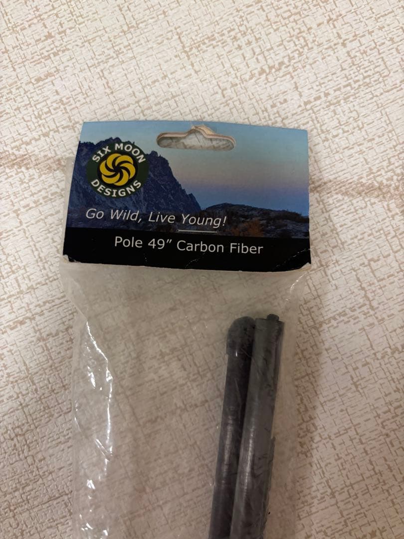 Six Moon Designs 3セクションカーボンポール　124cm 49\"
