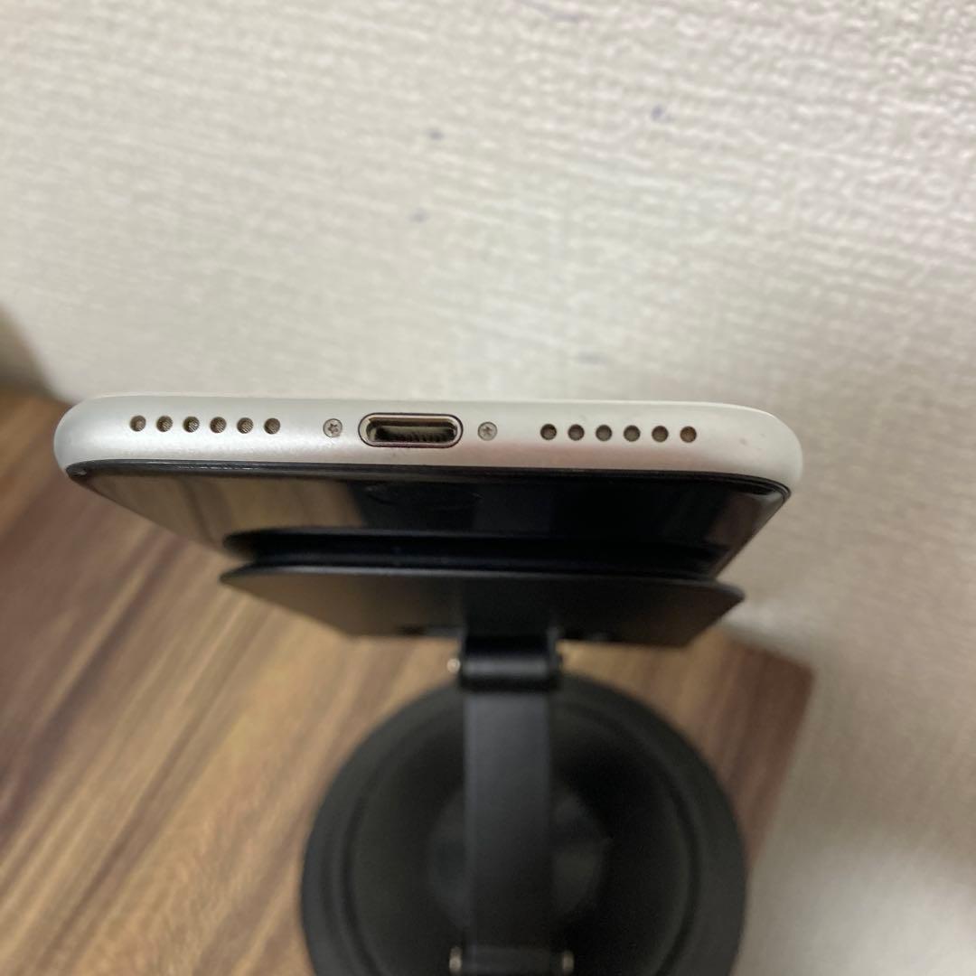 【即日発送！】 iPhoneSE(第2世代) ホワイト 64GB