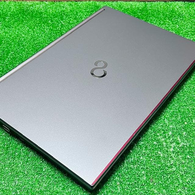 美品《モバイルワークステーション》新品SSD512GB！Blu-ray！富士通