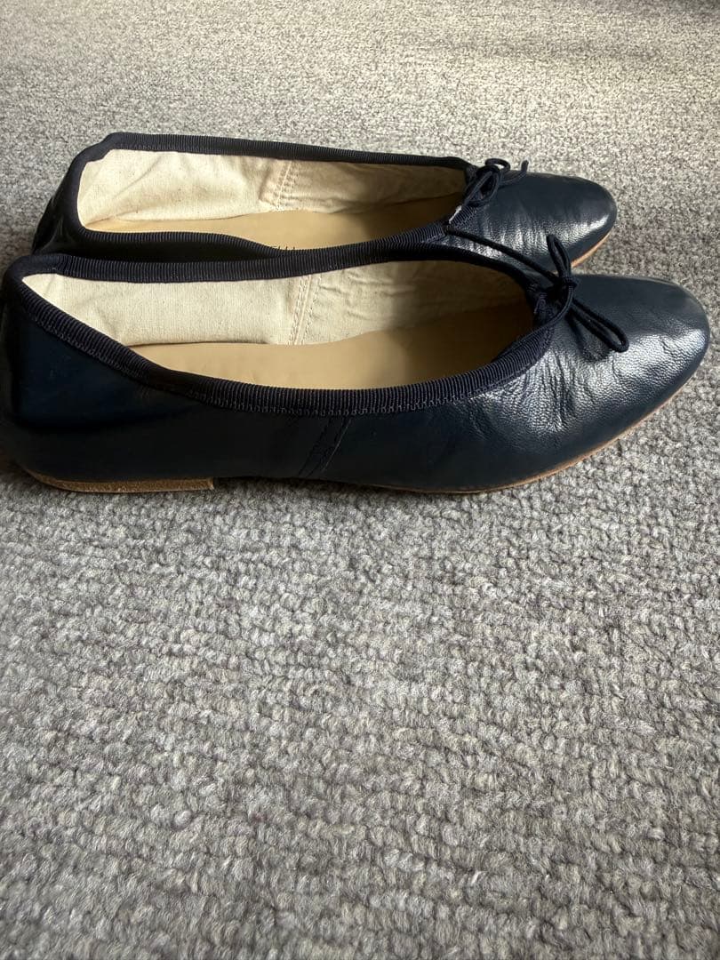 ポルセリ38 ネイビー　PORSELLI バレエシューズ　未使用