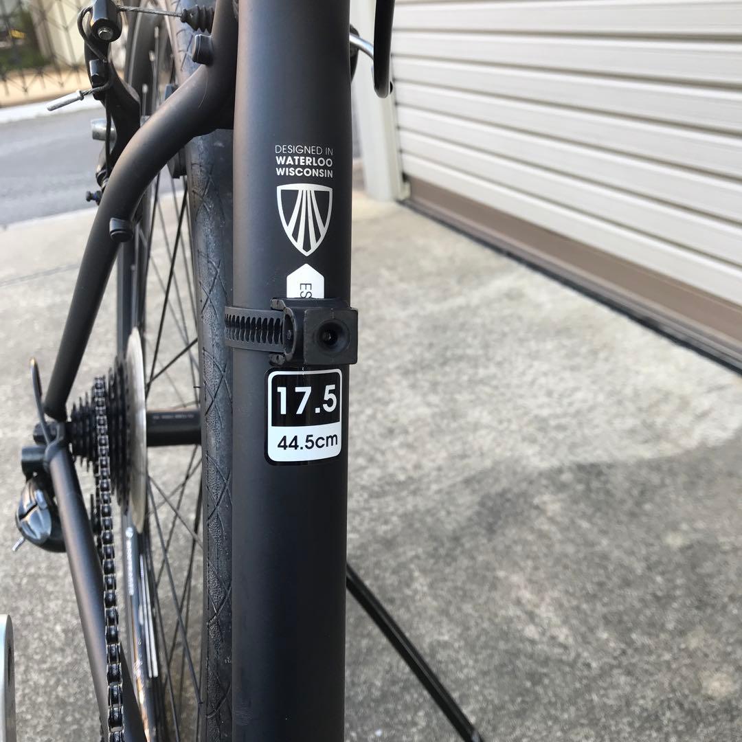 TREK クロスバイク FX7.4 & 空気入れ 通勤通学用