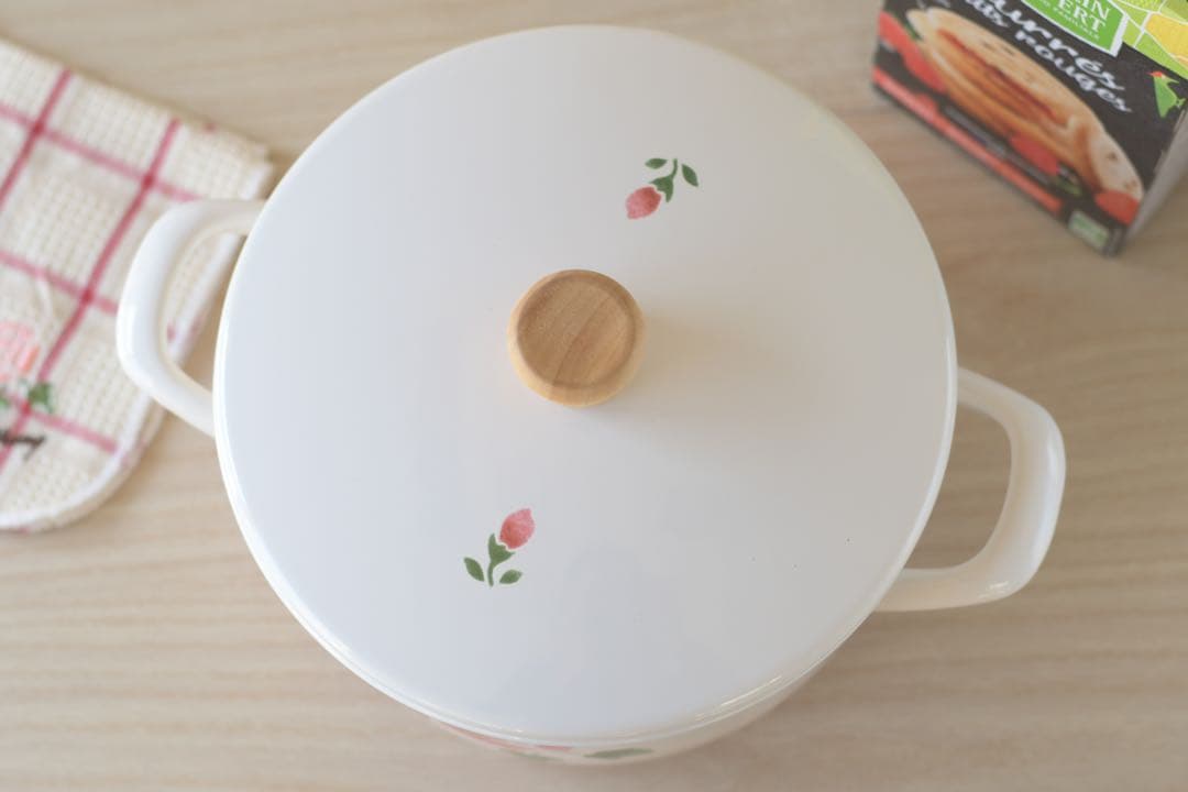 マニーローズ ホーロー 20cm キャセロール 両手鍋　新品