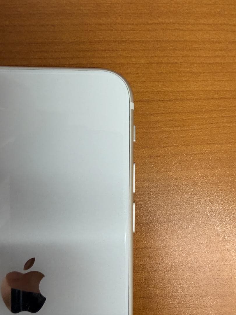 S*✨様 動作確認済 iPhone SE 第3世代 A2782 ID UY67L